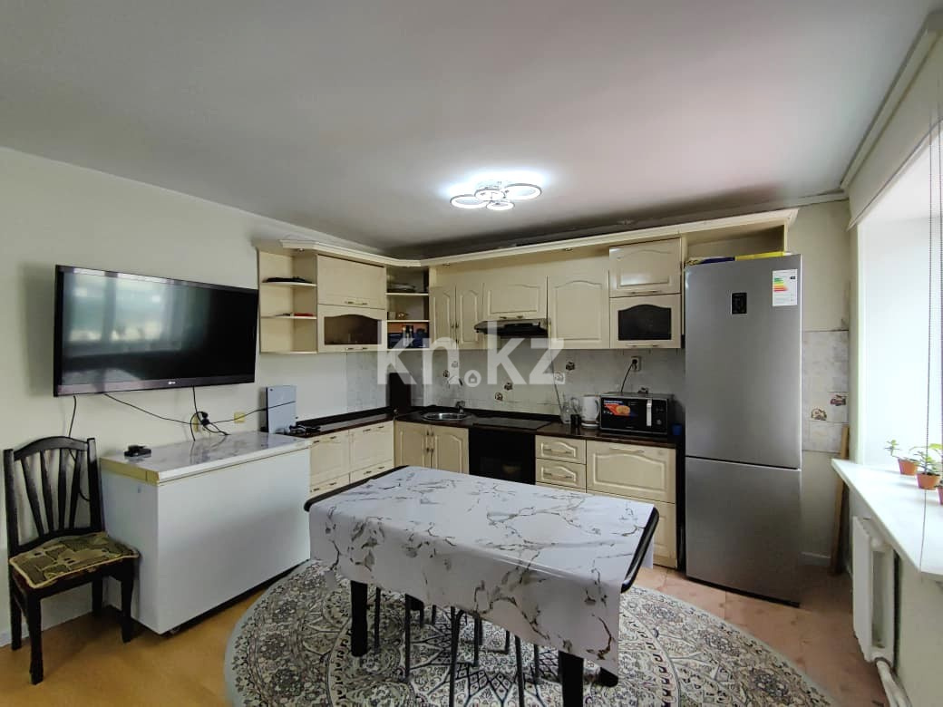 Продажа 2-комнатной квартиры, 55 м² - Продажа квартир в Караганде - страница 3 фото 3 из 27
