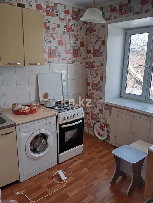 Продажа 1-комнатной квартиры, 32 м², мкр-н 12, дом  6 - Продажа квартир в Караганде фото 2 из 3