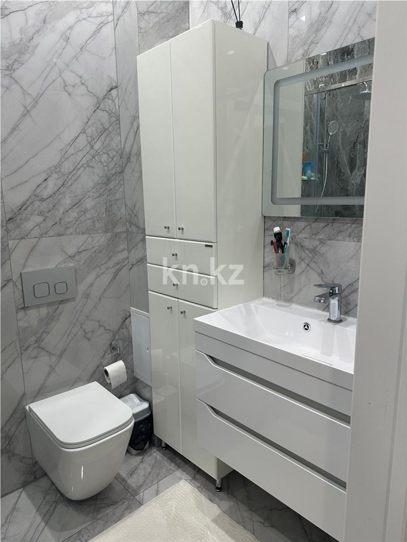 Продажа 4-комнатной квартиры, 110 м², ул. Анет баба - Продажа квартир в Карагандинской области фото 17 из 21