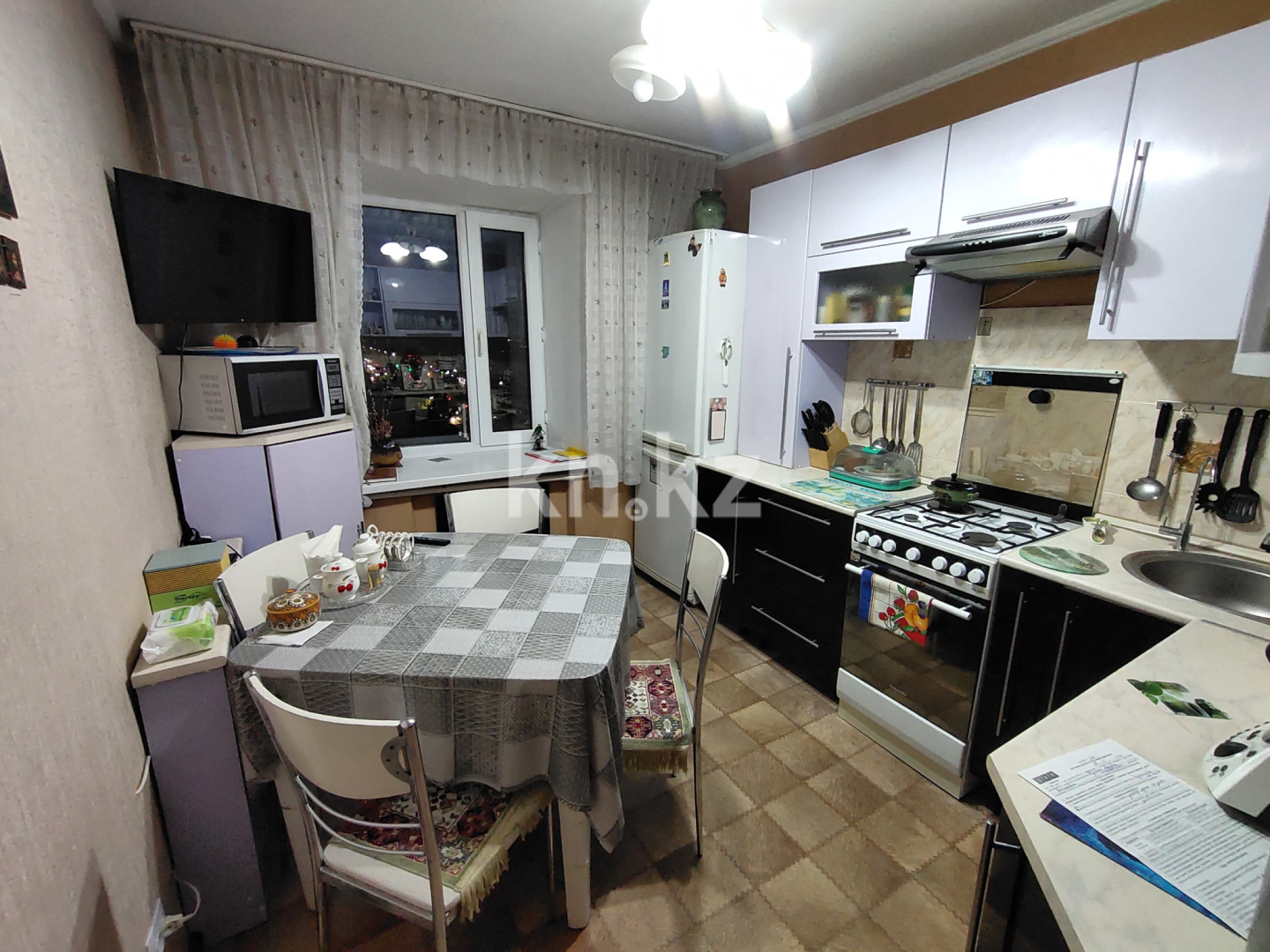 Продажа 3-комнатной квартиры, 66 м², ул. Гоголя, дом  57/2 в Караганде - фото 9