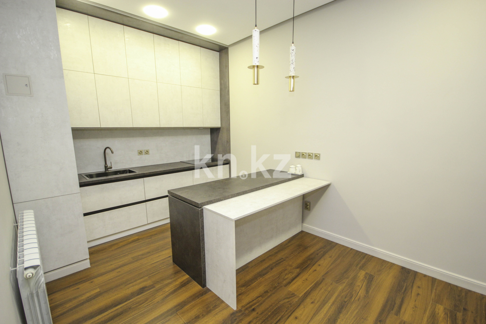 Продажа 4-комнатной квартиры, 115 м², пр. Абая - Продажа  четырехкомнатных квартир в Алматы с фото фото 4 из 6