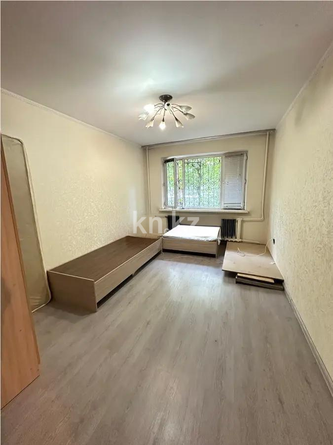 Продажа 3-комнатной квартиры, 58 м², мкр-н 4, дом  8 - Продажа  трехкомнатных квартир в Алматы с фото фото 1 из 5