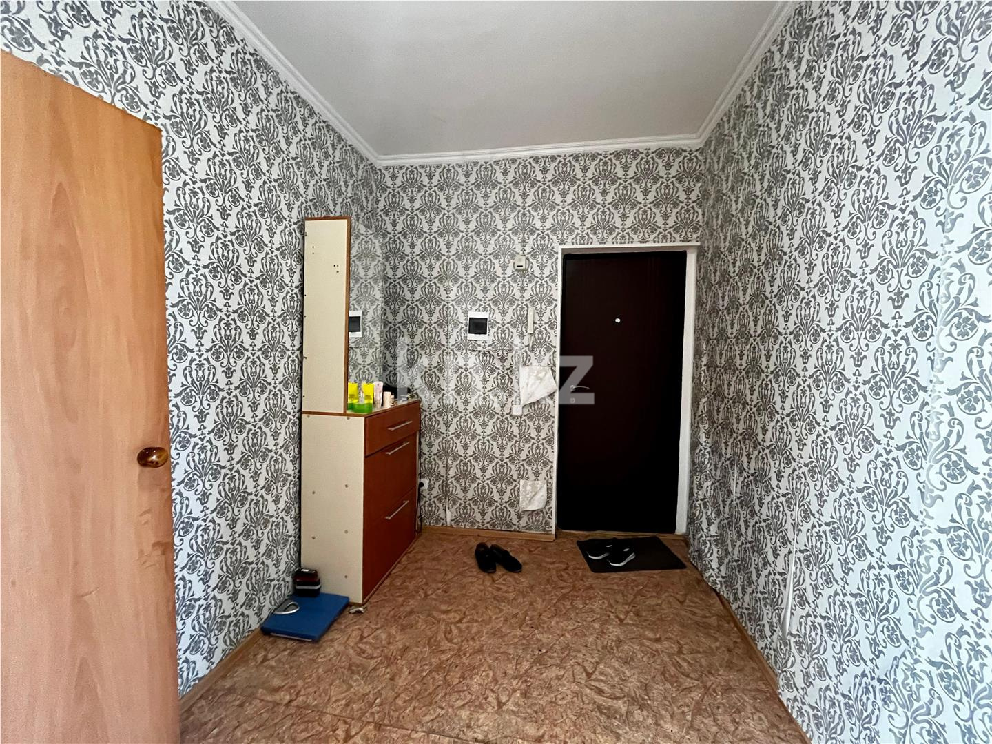 Продажа 1-комнатной квартиры, 40 м² - Продажа однокомнатных квартир в Караганде - страница 2 фото 10 из 12