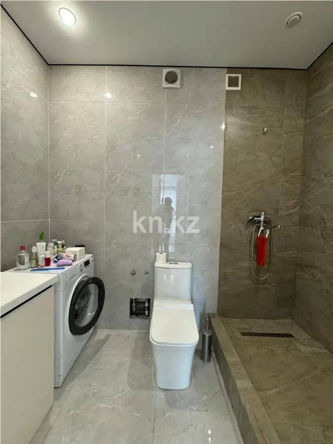 Продажа 2-комнатной квартиры, 62 м², ул. Сатпаева, дом  90/54 в Алматы - фото 4