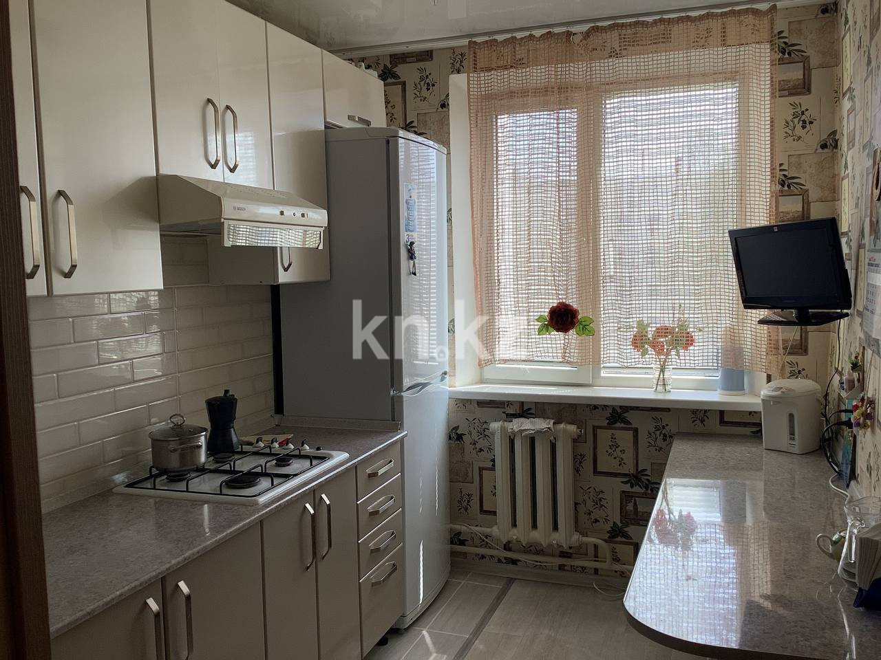 Продажа 3-комнатной квартиры, 60 м², ул. Байсеитовой, дом  3 - ул. Конституции в Астане