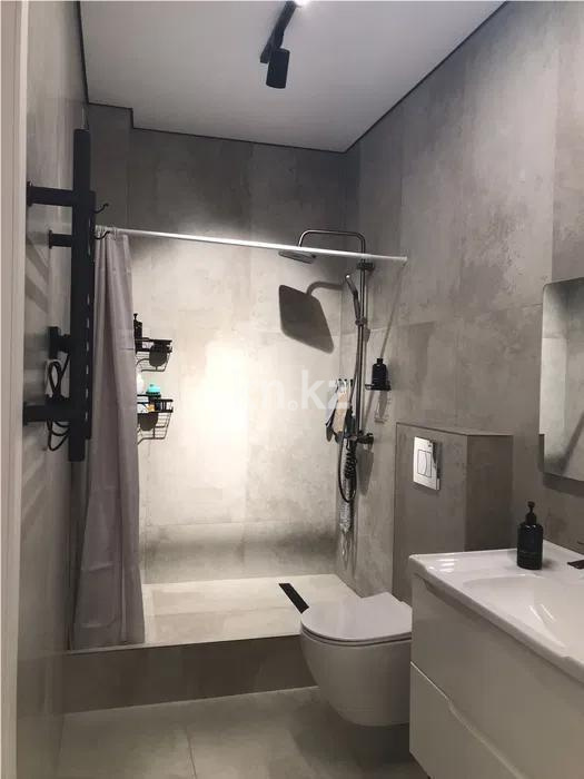 Продажа 2-комнатной квартиры, 56 м², ул. Тараз в Алматы - фото 2