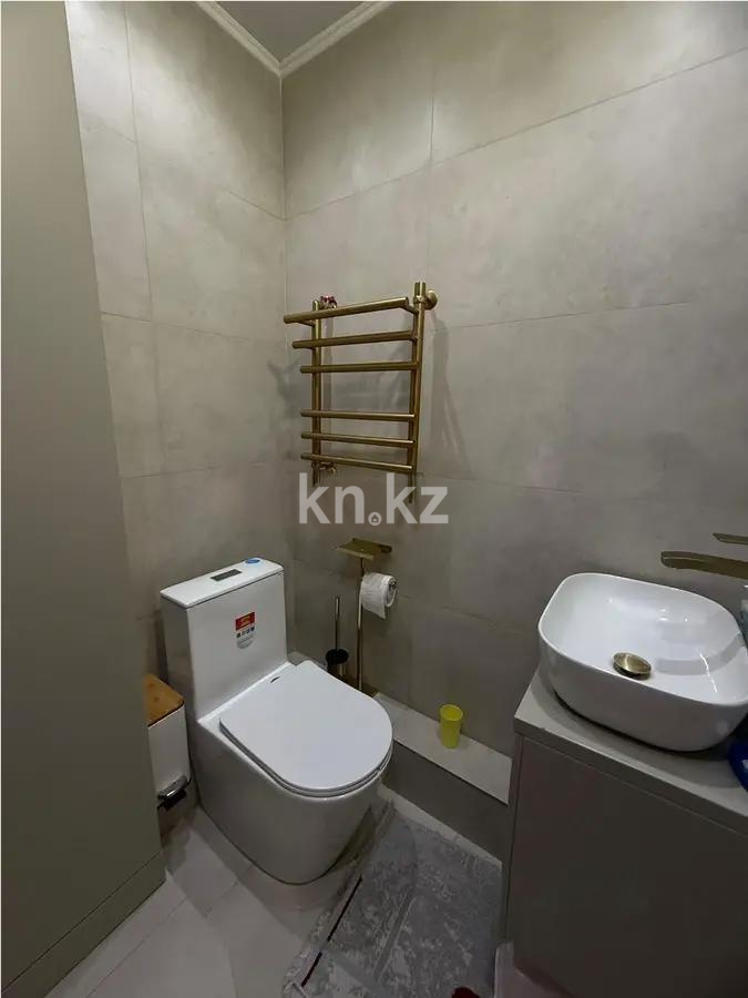 Продажа 4-комнатной квартиры, 131.5 м² - Продажа четырехкомнатных квартир от собственников в Алматы фото 7 из 8