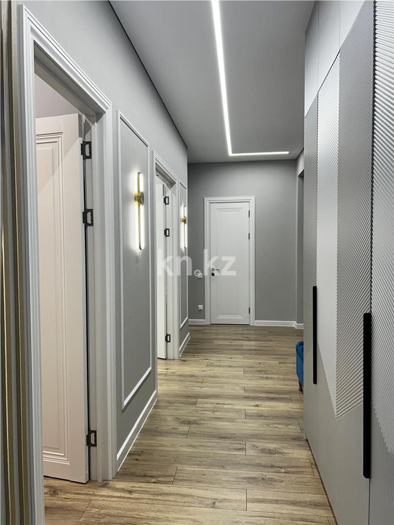 Продажа 3-комнатной квартиры, 83 м², ул. Муканова - Продажа  трехкомнатных квартир в Караганде фото 10 из 14