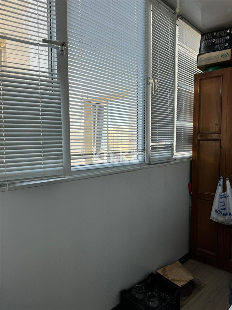 Продажа 3-комнатной квартиры, 90 м², пр. Шахтеров, дом  60 в Караганде - фото 32