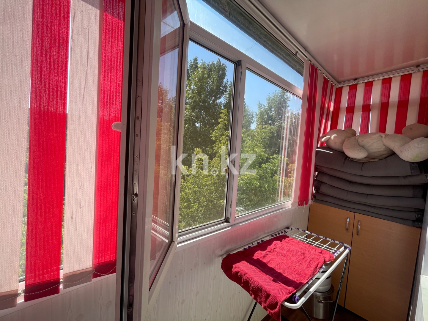 Продажа 4-комнатной квартиры, 81.6 м² в Караганде - фото 3