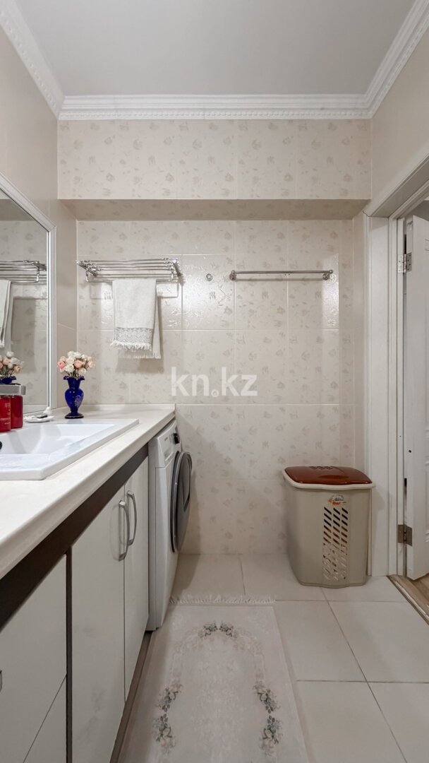 Продажа 2-комнатной квартиры, 74 м² в Алматы - фото 2