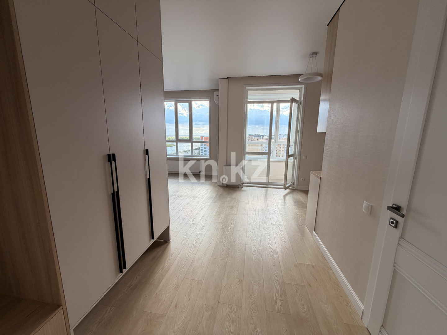 Продажа 1-комнатной квартиры, 40.8 м² в Астане - фото 2