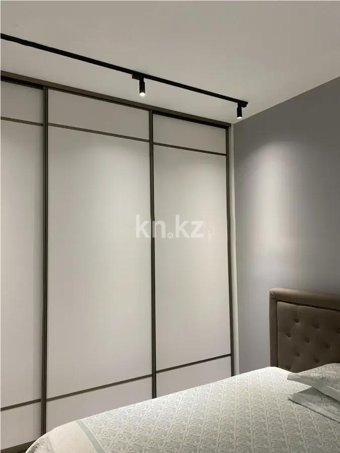 Продажа 2-комнатной квартиры, 81.1 м² в Алматы - фото 2