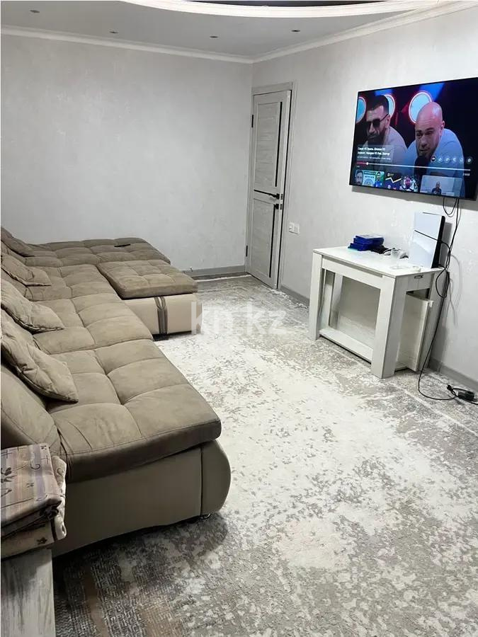 Продажа 3-комнатной квартиры, 62 м², 3 мкр-н, дом  6 - Продажа квартир в Абае фото 1 из 5