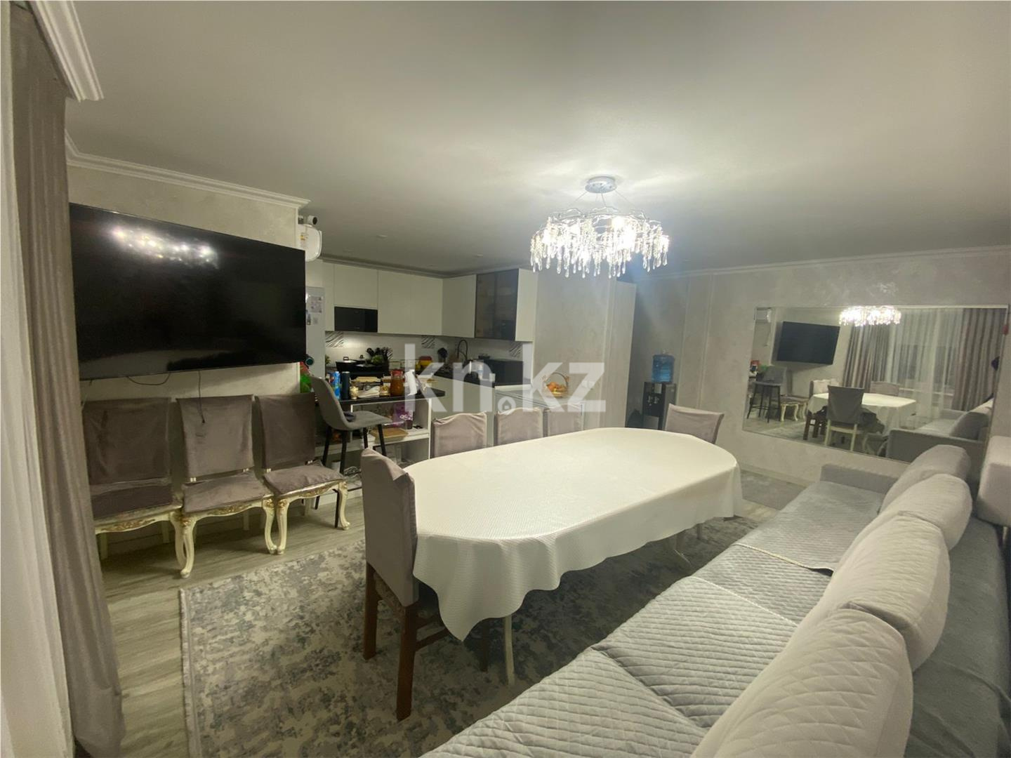 Продажа 3-комнатной квартиры, 67 м², пр. Республики - Продажа квартир в Караганде фото 2 из 9