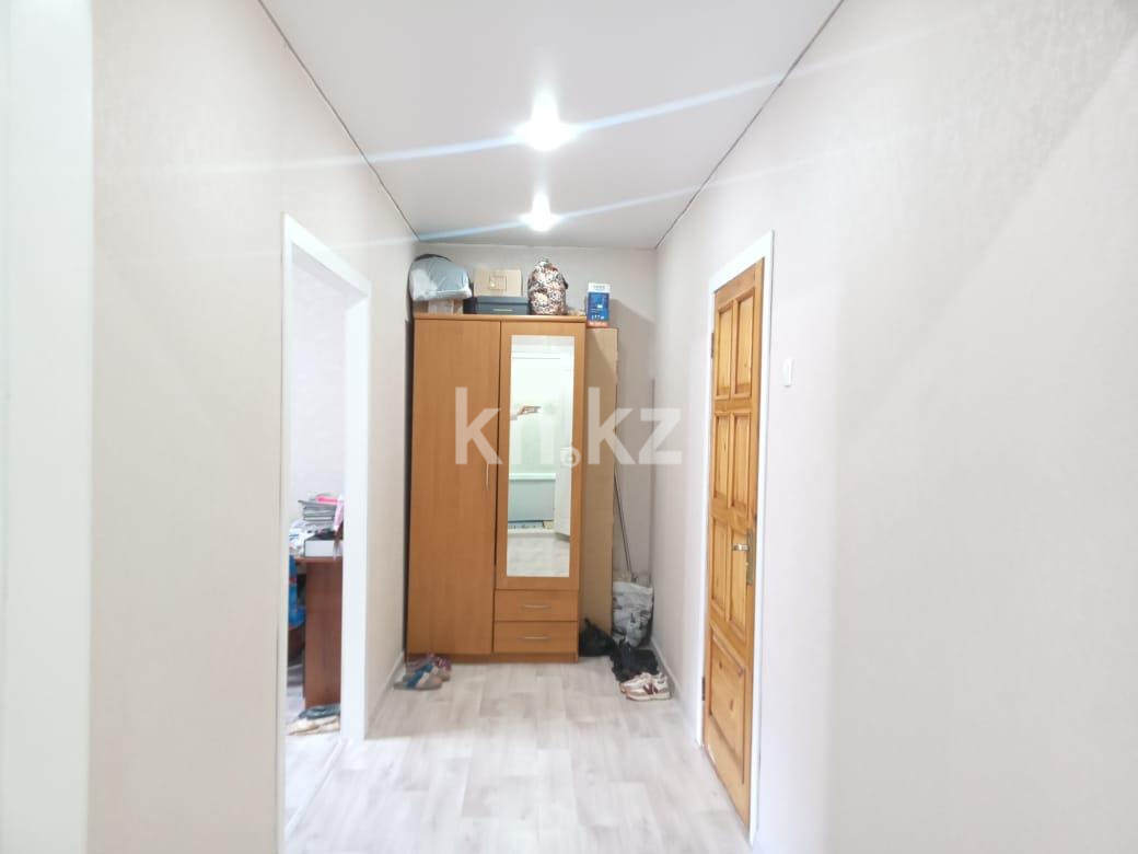 Продажа 1-комнатной квартиры, 42 м², мкр-н Голубые Пруды - Продажа квартир в Караганде фото 14 из 15