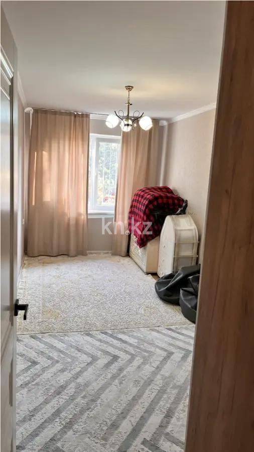 Продажа 3-комнатной квартиры, 60 м², мкр-н 3, дом  8 в Алматы - фото 2
