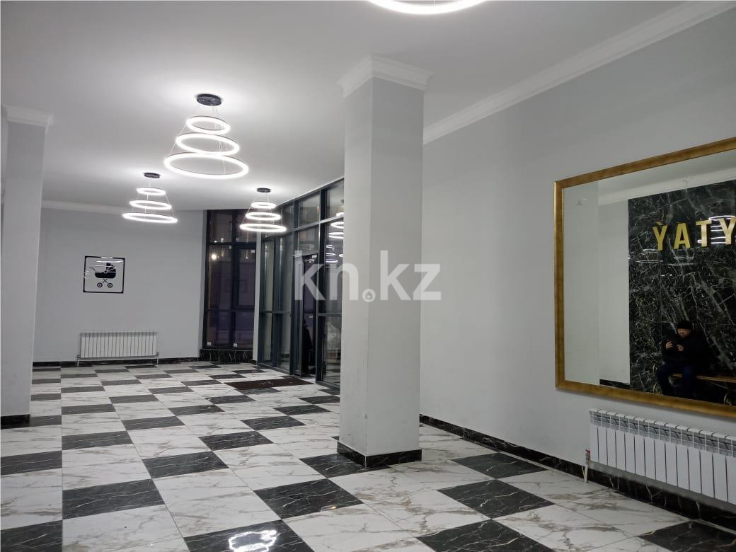 Продажа 4-комнатной квартиры, 140 м², пр. Шахтеров в Караганде - фото 8