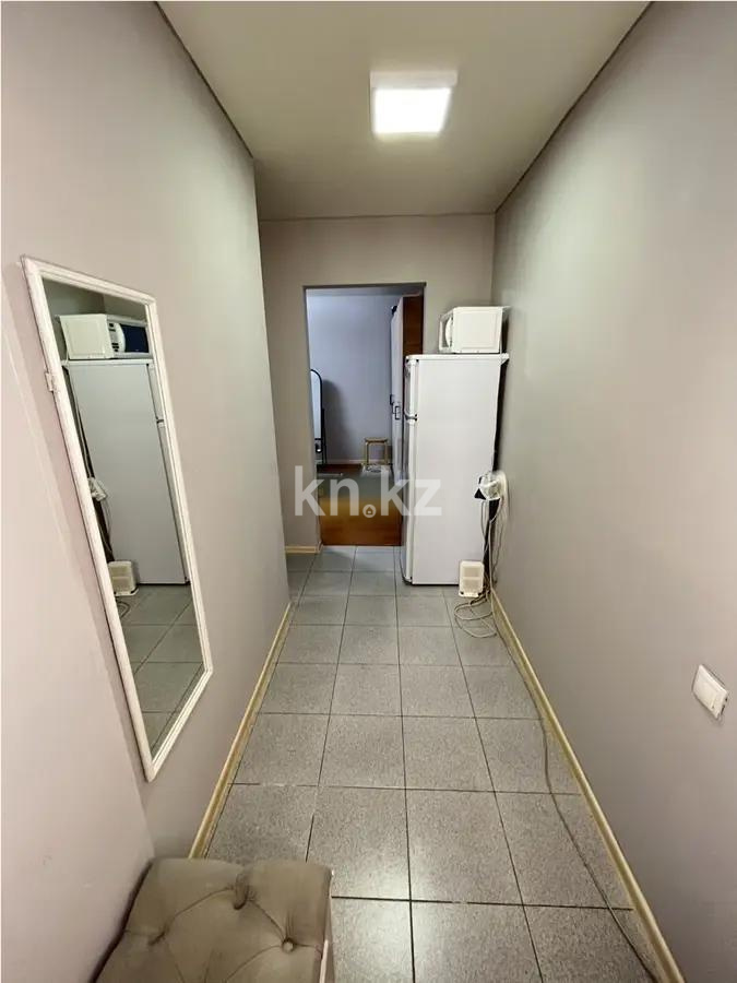 Продажа 1-комнатной квартиры, 34 м², ул. Манаса, дом  73а в Алматы - фото 4