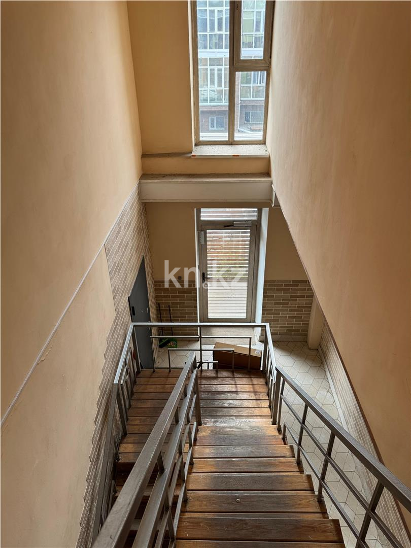 Продажа 4-комнатной квартиры, 164 м², ул. Сарсекова, дом  49 - Продажа  четырехкомнатных квартир в Караганде фото 12 из 16