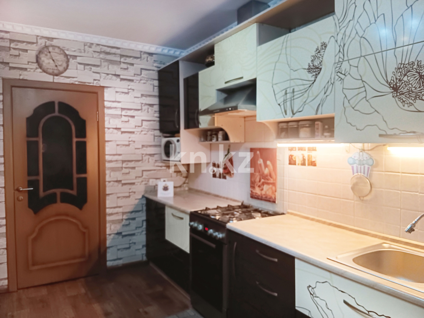 Продажа 4-комнатного дома, 90 м², ул. Урицкого - Продажа домов, коттеджей в Алматы с фото фото 2 из 31