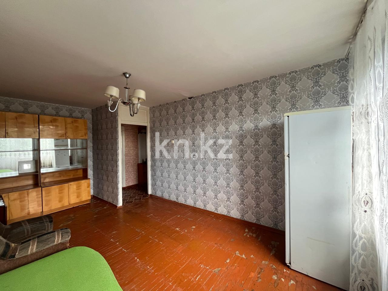 Продажа 2-комнатной квартиры, 48 м², мкр-н 15, дом  15 в Караганде - фото 4