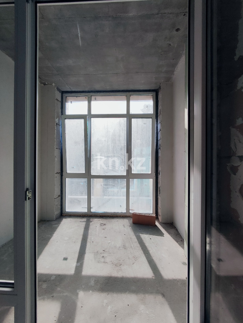 Продажа 2-комнатной квартиры, 91.5 м², ул. Аманжолова, дом  100 - Продажа квартир в Караганде с фото фото 4 из 7