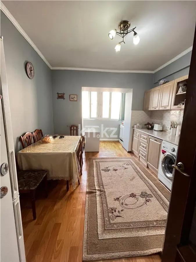 Продажа 3-комнатной квартиры, 70 м², мкр-н Жетысу-4, дом  17 в Алматы - фото 4