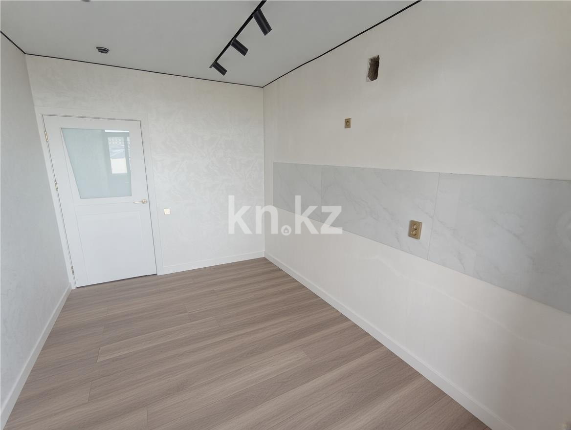 Продажа 2-комнатной квартиры, 63 м² в Караганде - фото 3