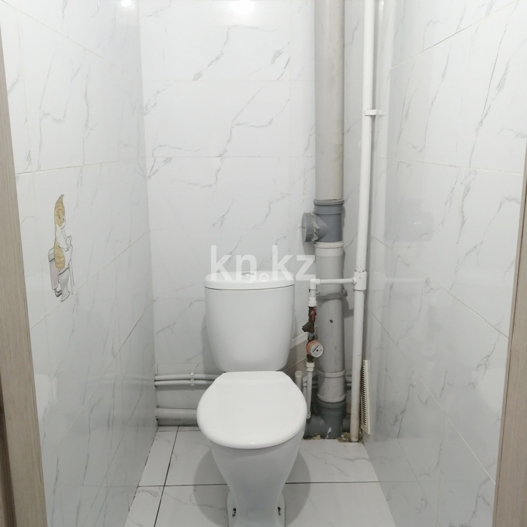 Продажа 3-комнатной квартиры, 94.9 м² - Продажа жилой и коммерческой недвижимости в Усть-Каменогорске фото 6 из 25