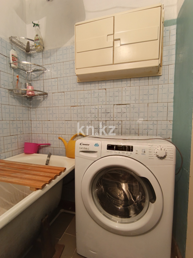 Продажа 3-комнатной квартиры, 63.9 м² - Продажа квартир от собственников в Караганде фото 8 из 16