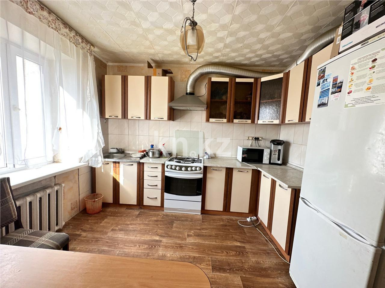 Продажа 3-комнатной квартиры, 81 м², ул. Карбышева, дом  12 в Караганде - фото 6