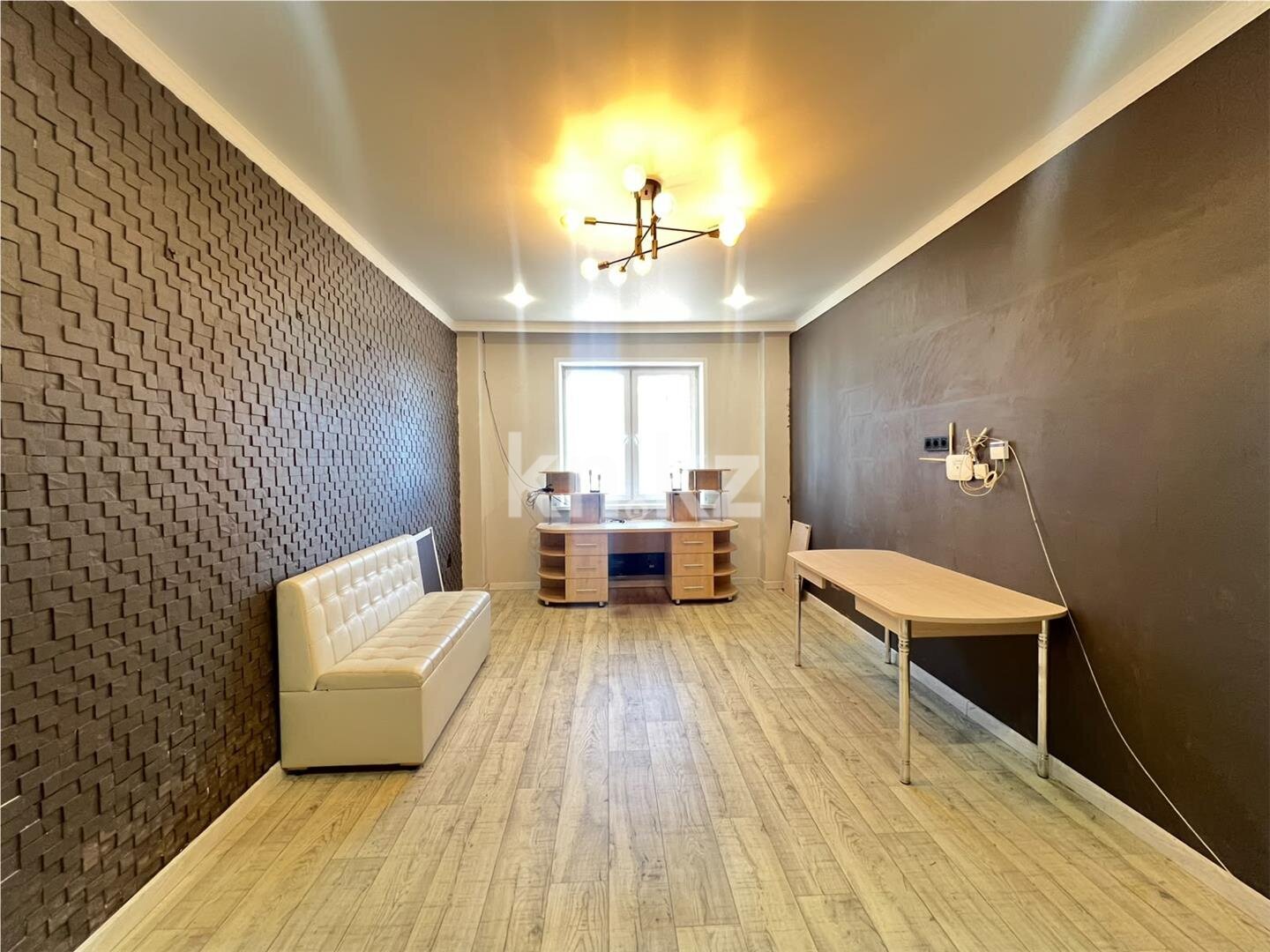 Продажа 2-комнатной квартиры, 60 м² в Караганде