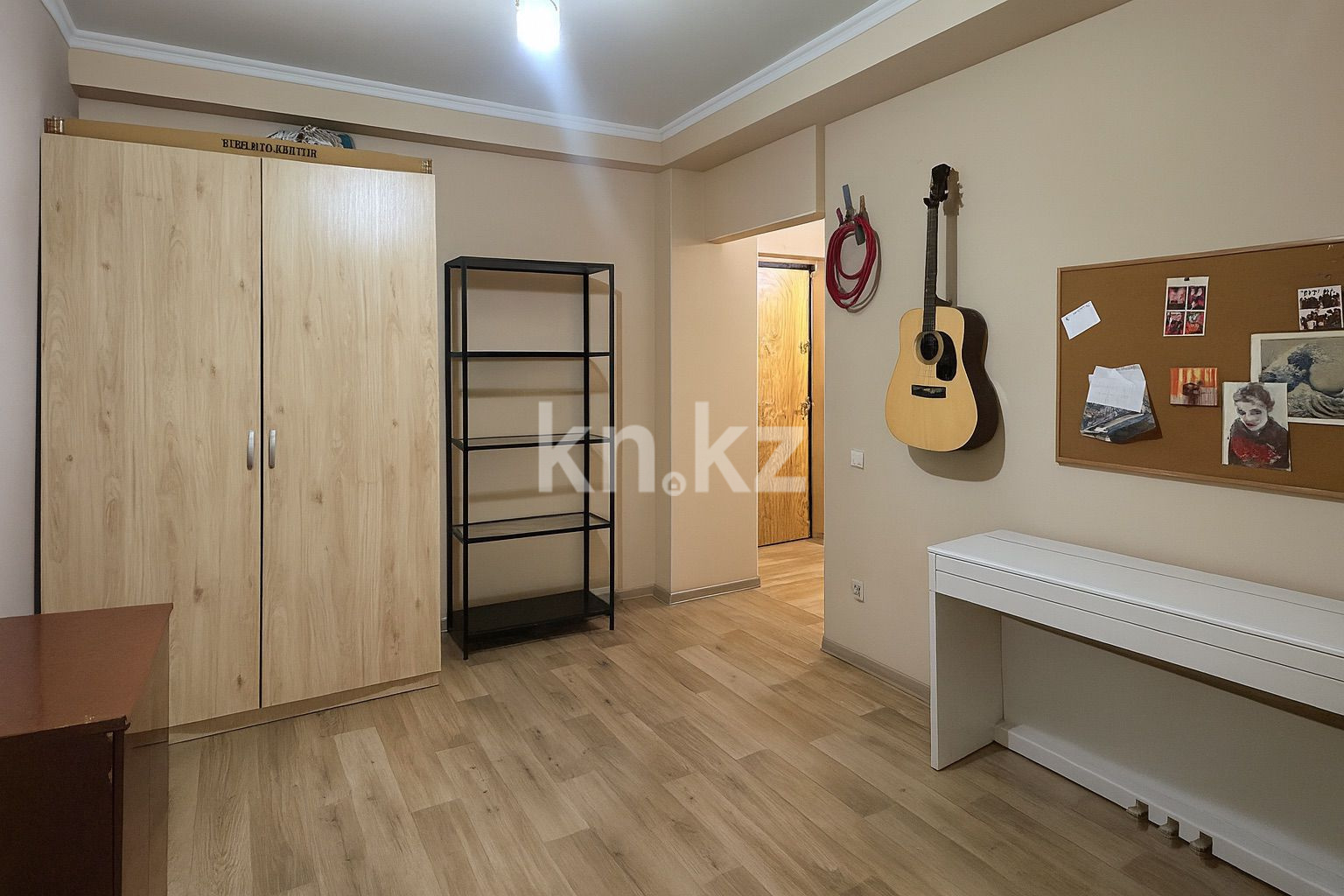 Аренда 1-комнатной квартиры, 35 м², мкр-н Жулдыз-2 - Аренда жилой и коммерческой недвижимости в Алматы фото 1 из 9