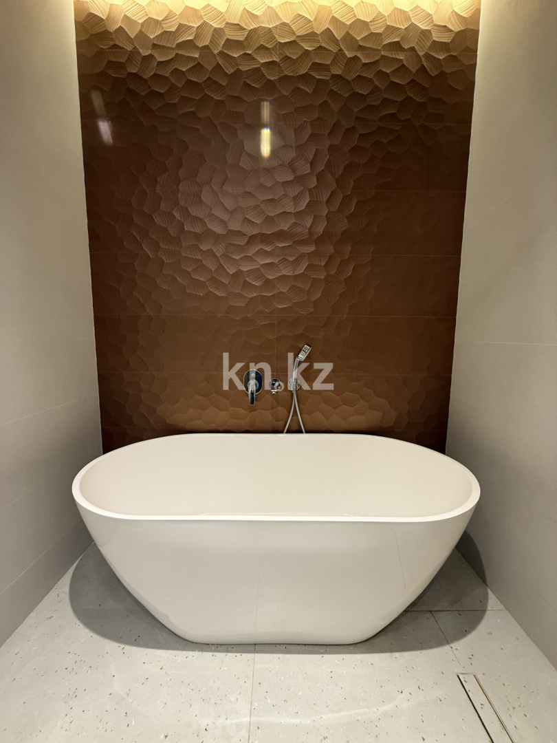 Аренда 3-комнатной квартиры, 103 м², ул. Талапты, дом  34/3к2 - Аренда  трехкомнатных квартир помесячно в Алматы без посредников фото 9 из 21