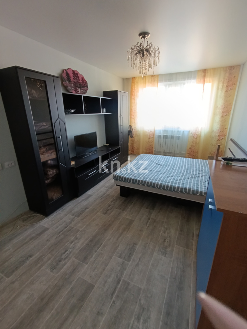 Аренда 2-комнатной квартиры, 52 м² - Аренда двухкомнатных квартир помесячно в Караганде фото 5 из 14