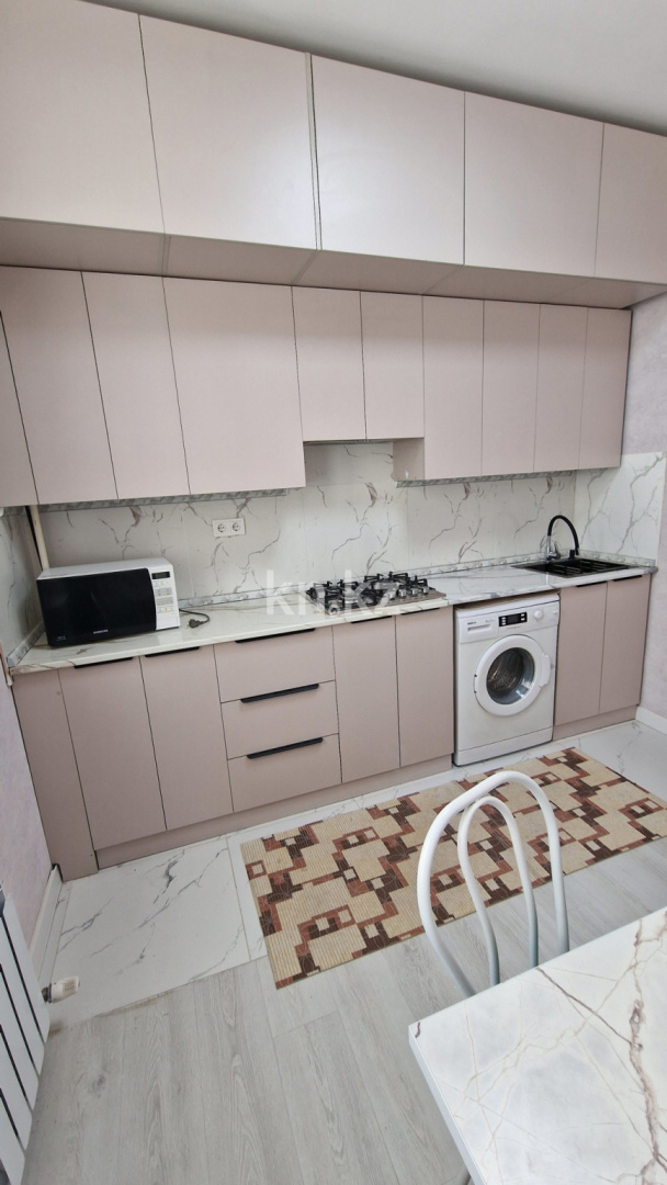 Аренда 1-комнатной квартиры, 40 м² - Аренда квартир помесячно в Алматы фото 3 из 9