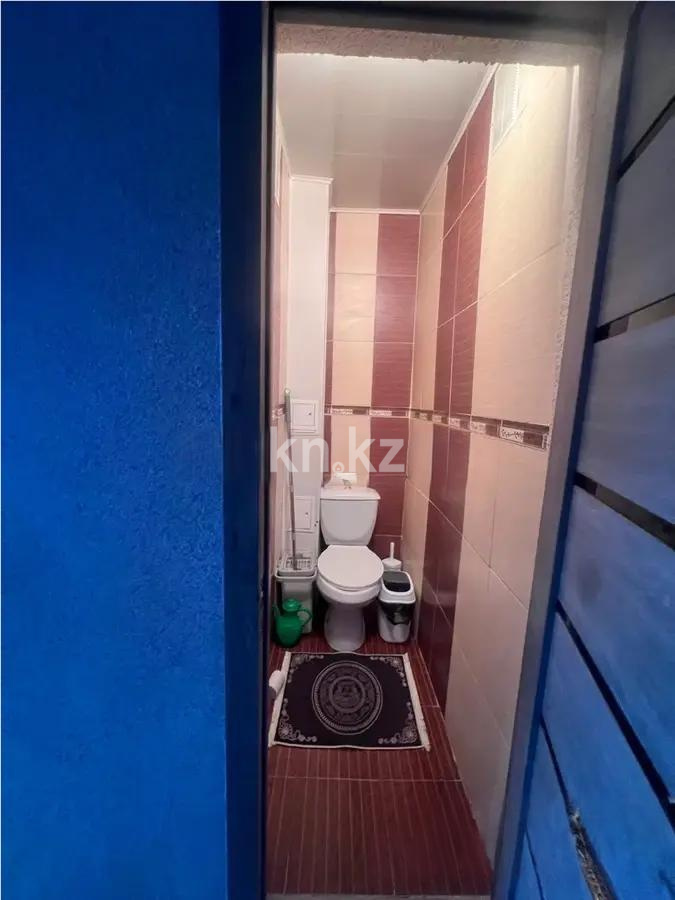 Продажа 3-комнатной квартиры, 60 м², мкр-н Восток-2, дом  7 в Караганде - фото 5