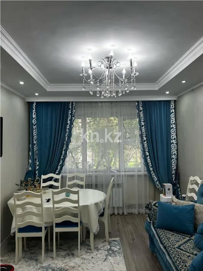 Продажа 3-комнатной квартиры, 67 м², мкр-н Аксай-4, дом  7 в Алматы