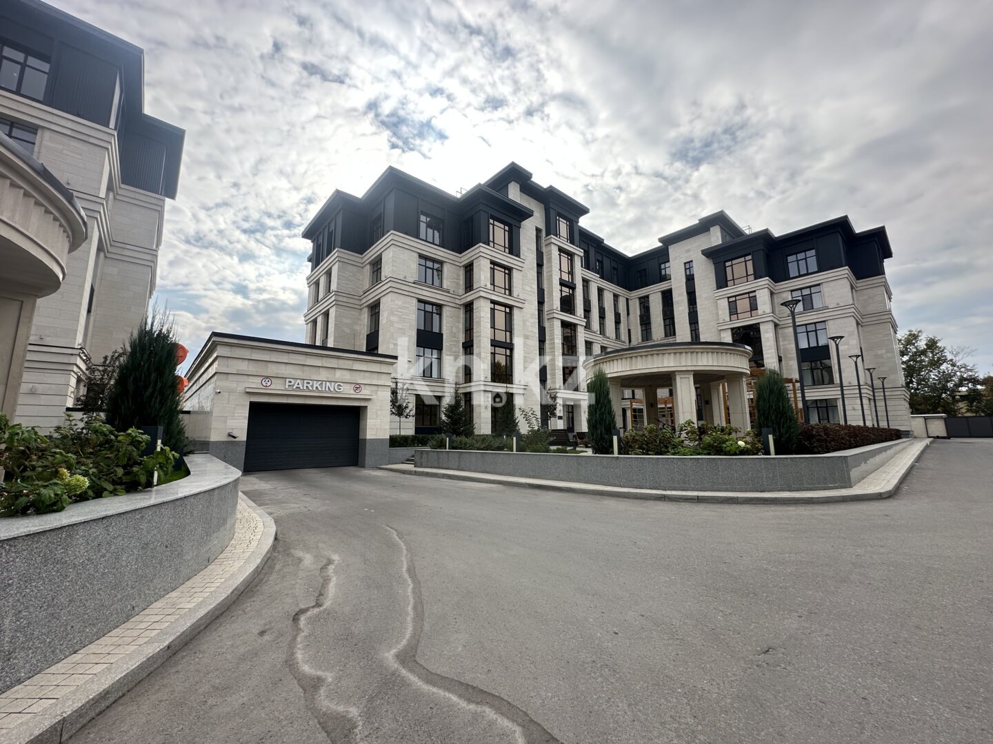 Продажа 3-комнатной квартиры, 102.6 м² в Караганде - фото 5