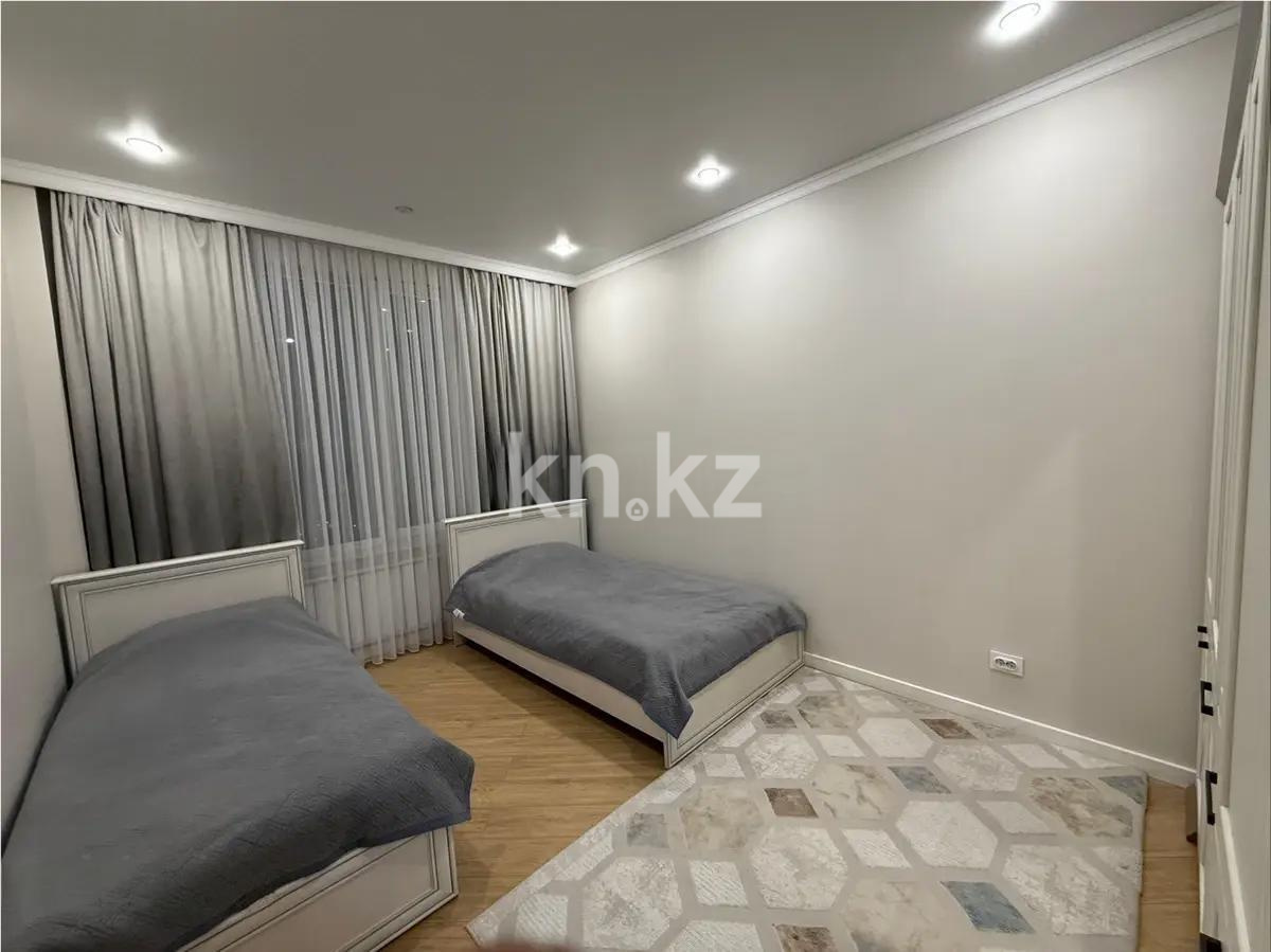 Продажа 3-комнатной квартиры, 100 м², ул. Сатпаева, дом  133/6 в Алматы - фото 3