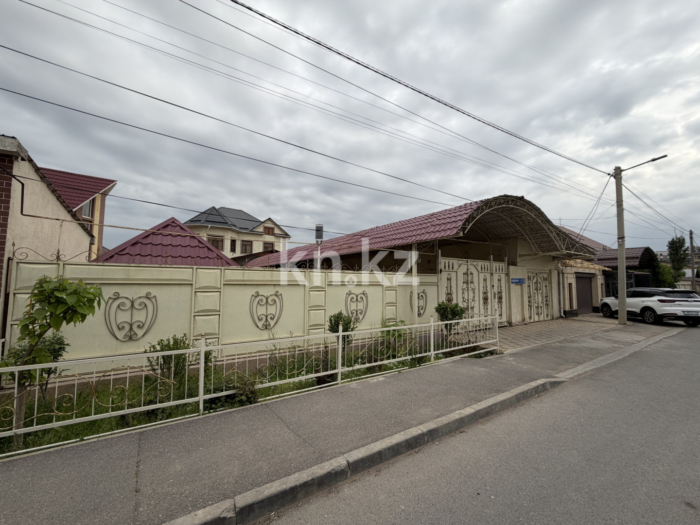 Продажа 8-комнатного дома, 500 м² - Продажа недвижимости в Шымкенте фото 1 из 26