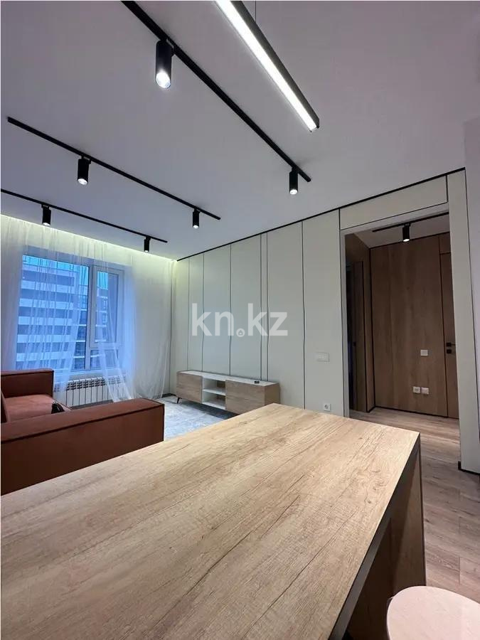 Продажа 2-комнатной квартиры, 38 м², пр. Кабанбай батыра, дом  59 - Продажа квартир в Казахстане фото 1 из 3