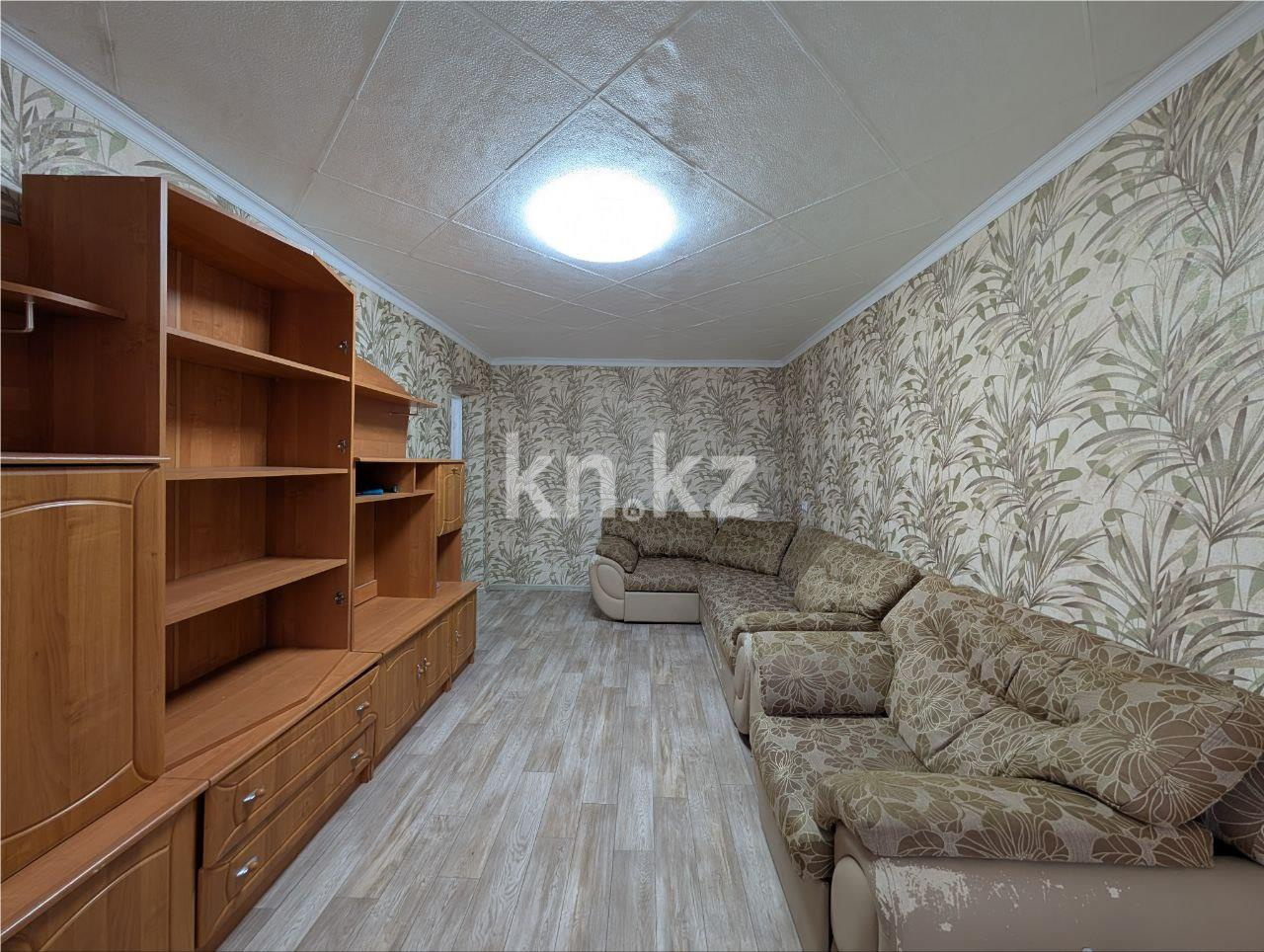 Продажа 2-комнатной квартиры, 46 м² - Продажа квартир в Караганде в Майкудуке - страница 9 фото 1 из 13