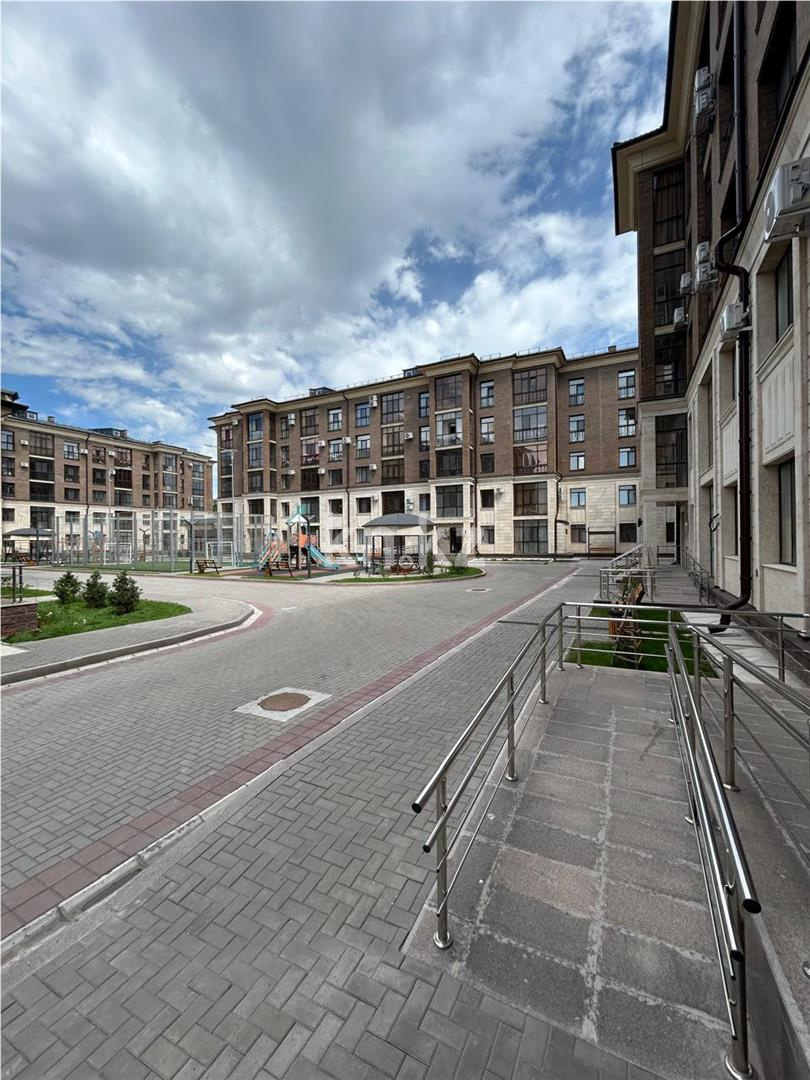 Продажа 4-комнатной квартиры, 149 м², ул. Жанибекова, дом  53 - Продажа  четырехкомнатных квартир в Караганде фото 15 из 16