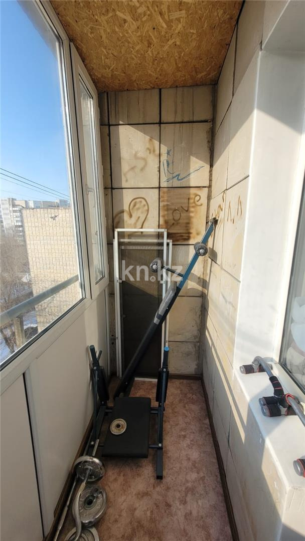 Продажа 3-комнатной квартиры, 64 м², пр. Назарбаева в Караганде - фото 19