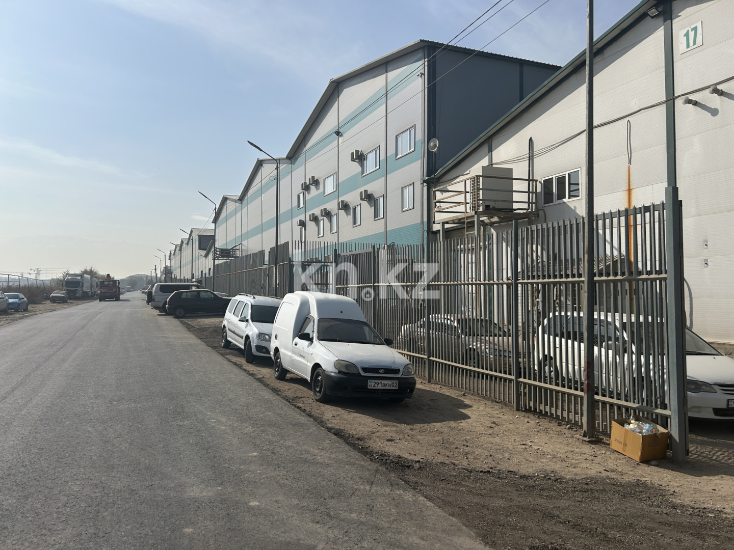 Аренда , 300 м², мкр-н Кайрат, дом  282 в Алматы