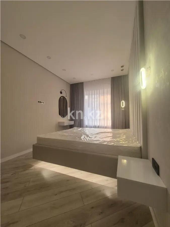 Продажа 2-комнатной квартиры, 61 м² в Караганде