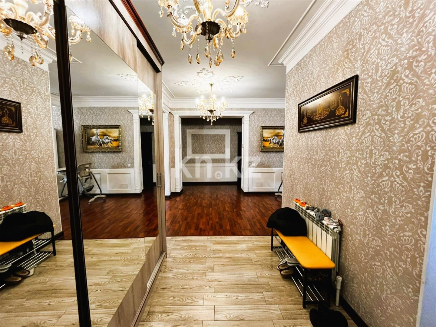 Продажа 9-комнатного дома, 370 м², Таугуль в Караганде - фото 4