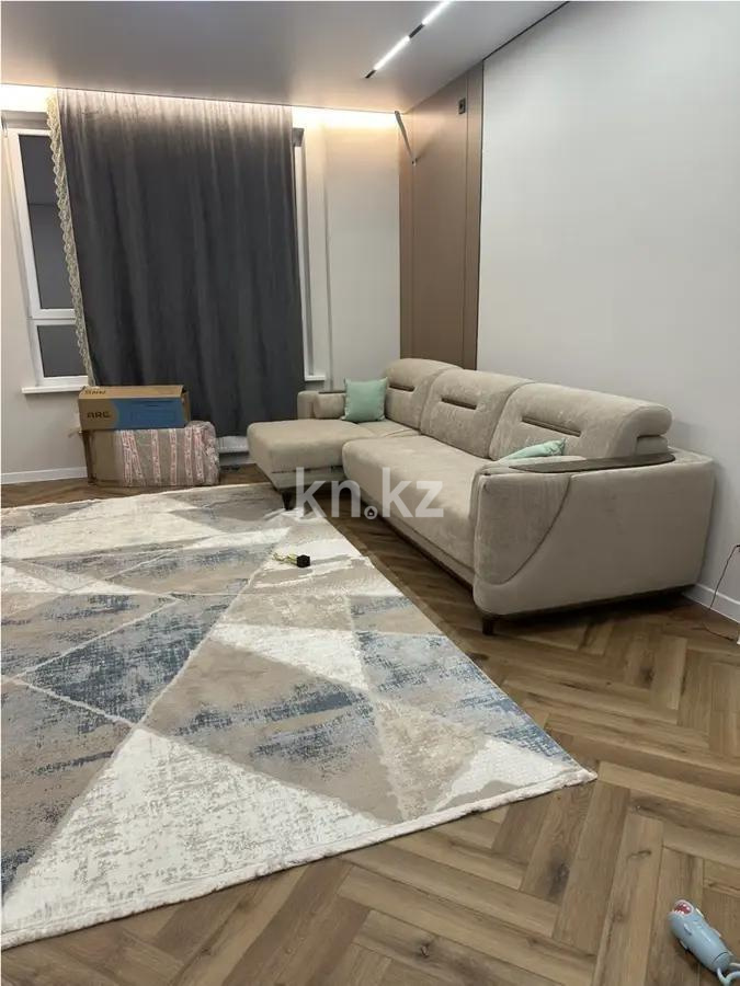 Продажа 4-комнатной квартиры, 122 м², пр. Аль-Фараби, дом  11 в Астане
